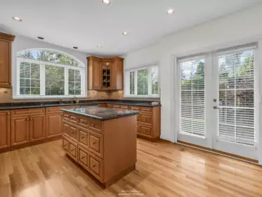 Pantry Photo of 563 Esquimalt Avenue, West Vancouver, BC