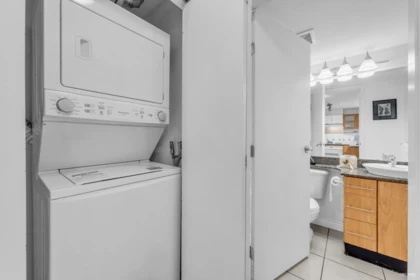 Loft / Bonus Room Photo of 510 7831 Westminster Highway, Richmond, BC