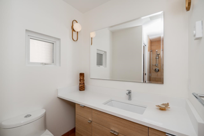 Entry Foyer Photo of 2240 York Avenue, Vancouver, BC
