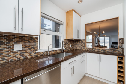 Kitchen Island Photo of 2240 York Avenue, Vancouver, BC