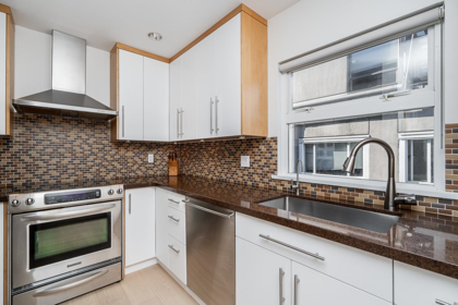 Kitchen Photo of 2240 York Avenue, Vancouver, BC
