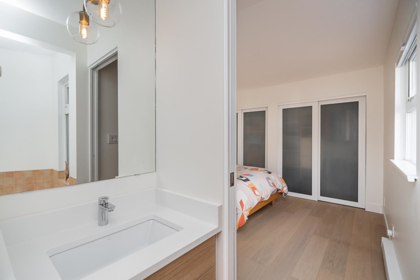 Mudroom Photo of 2240 York Avenue, Vancouver, BC