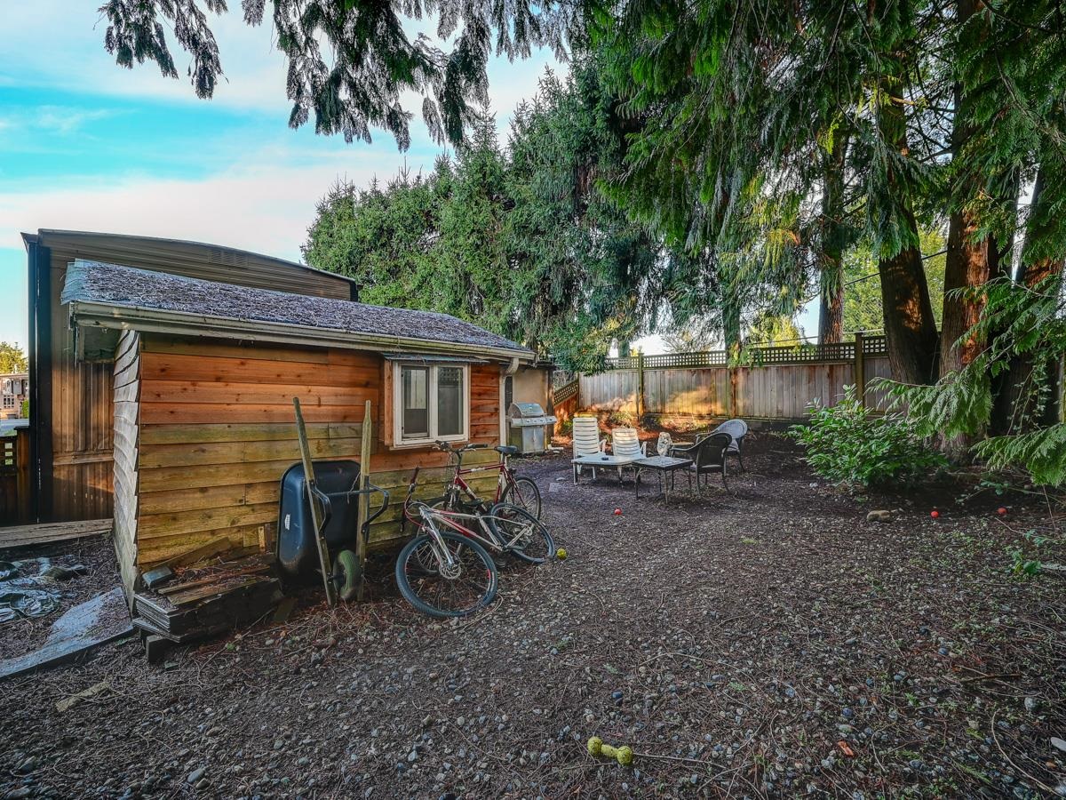 Entry Foyer Photo of 82 19658 Pinyon Lane, Pitt Meadows, BC