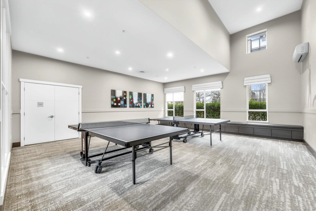 Entry Foyer Photo of 117 9311 Alexandra Road, Richmond, BC