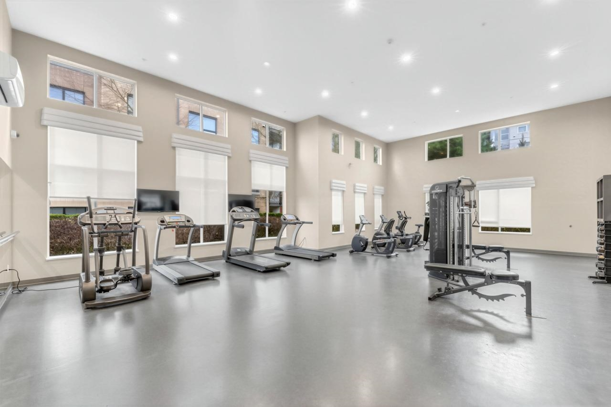 Hallway Photo of 117 9311 Alexandra Road, Richmond, BC