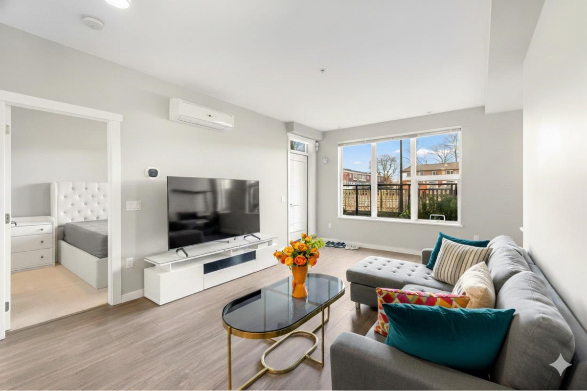 Kitchen Photo of 117 9311 Alexandra Road, Richmond, BC