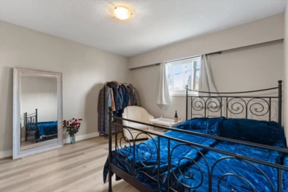 Laundry Room Photo of 3174 268 Street, Langley, BC