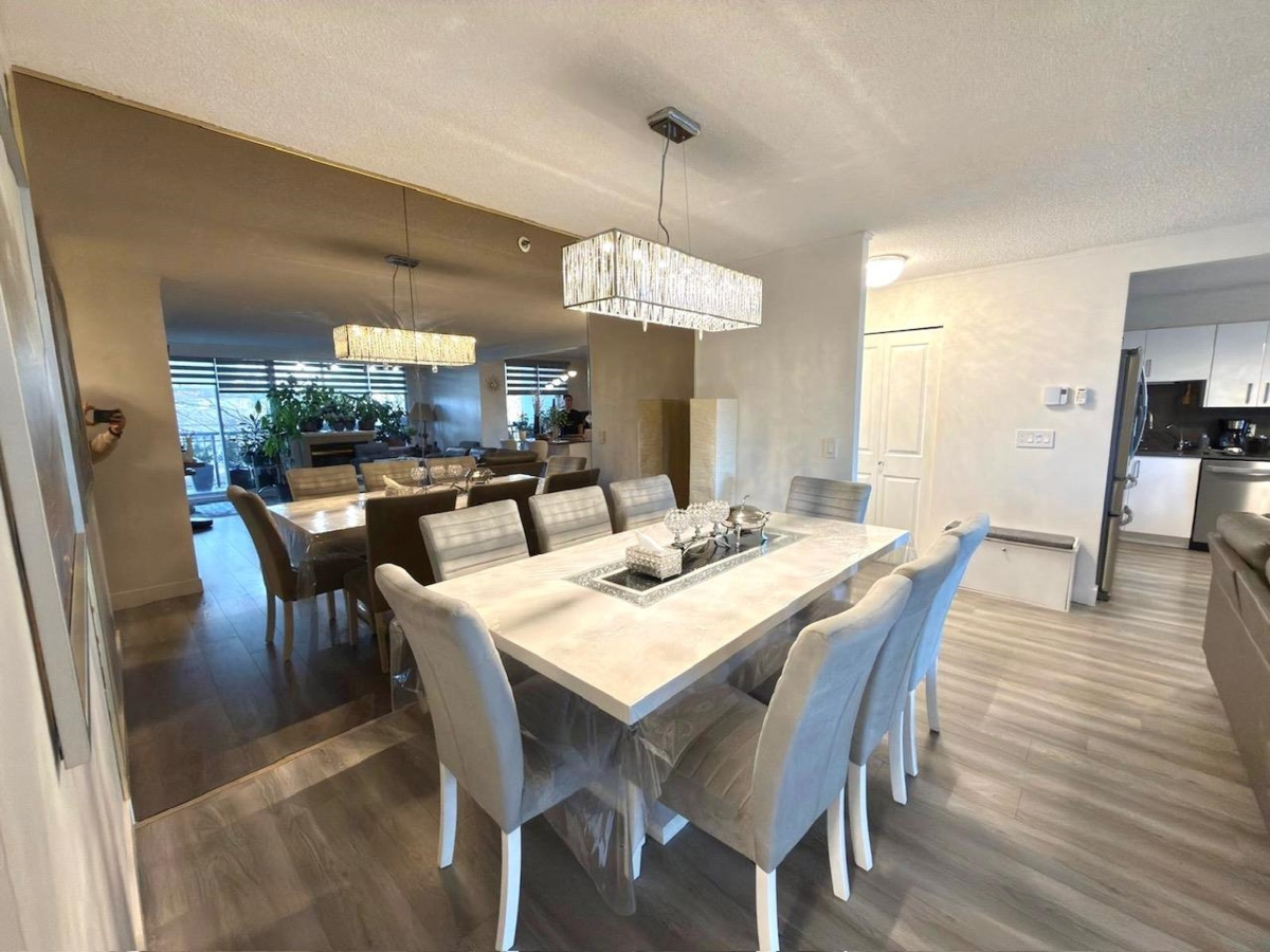 Kitchen Photo of 301 555 Austin Avenue, Coquitlam, BC