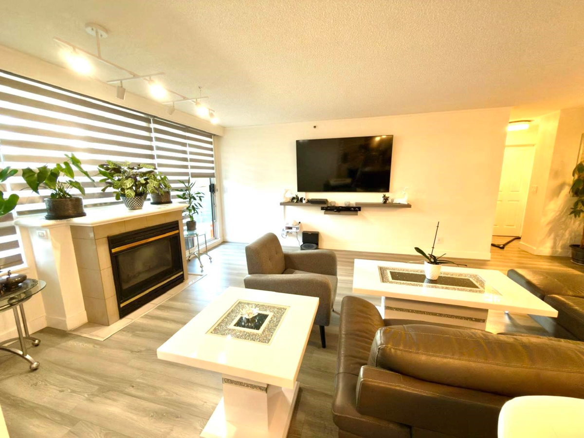 Primary Bedroom Photo of 301 555 Austin Avenue, Coquitlam, BC