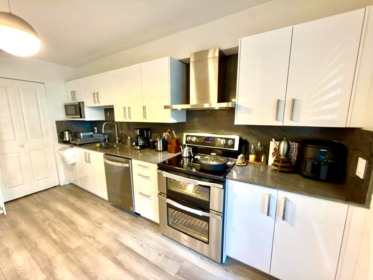 301 555 Austin Avenue, Coquitlam, BC, Coquitlam — Apartment/Condo for sale