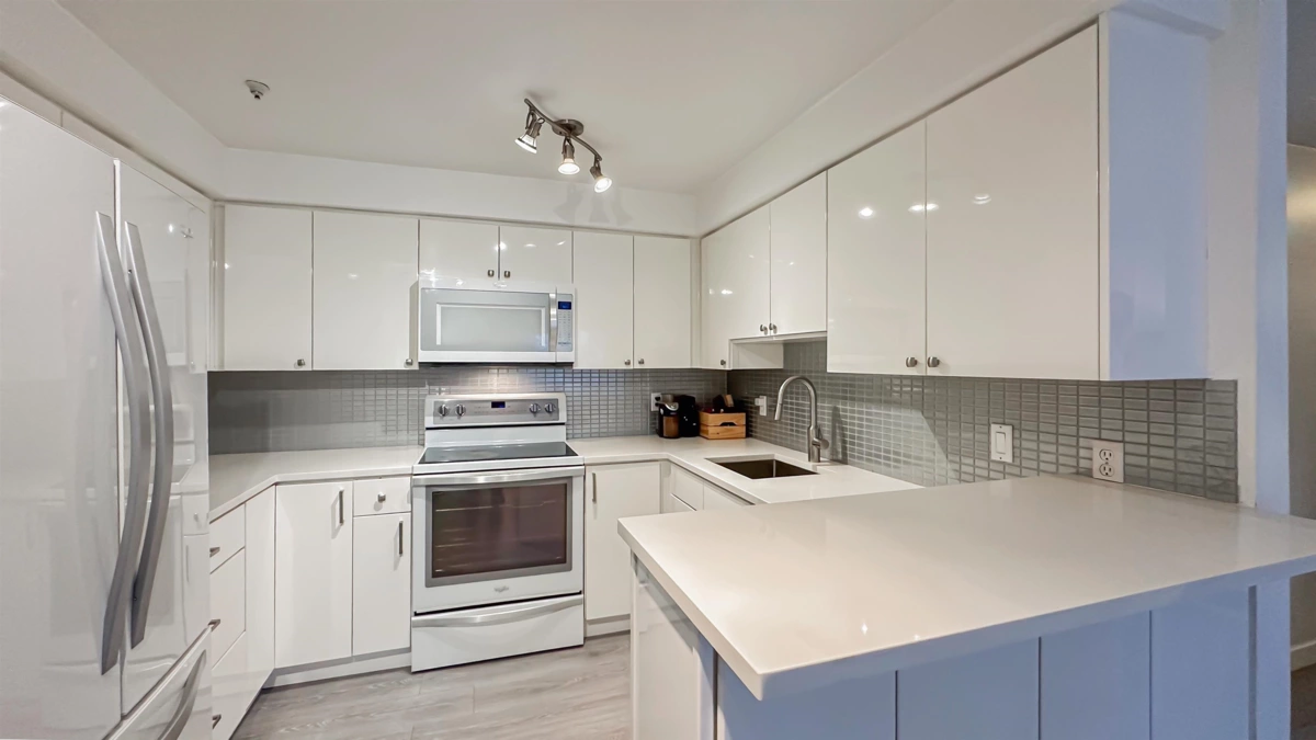 Living Room Photo of 309 2211 Wall Street, Vancouver, BC