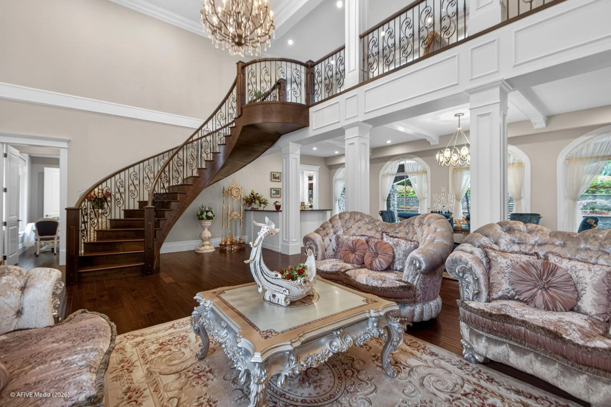 Dining Area Photo of 16166 30b Avenue, Surrey, BC