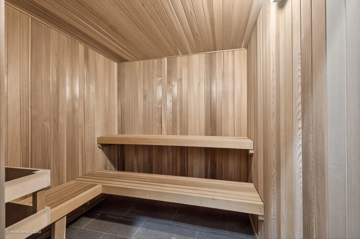 Front Yard Photo of 16166 30b Avenue, Surrey, BC