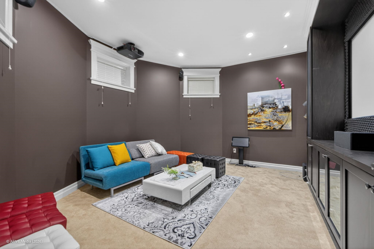 Garden / Landscaping Photo of 16166 30b Avenue, Surrey, BC