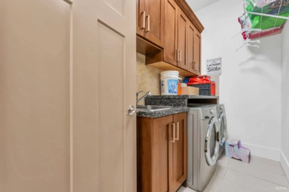 Pantry Photo of 2262 Madrona Place, Surrey, BC