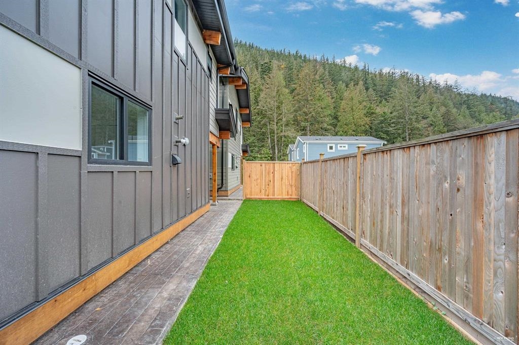 Primary Bathroom Photo of 21 798 Hot Springs Road, Harrison Hot Springs, BC