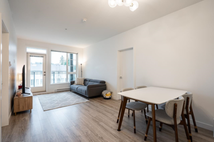 403 516 Foster Avenue, Coquitlam, BC, Coquitlam — Apartment/Condo for sale
