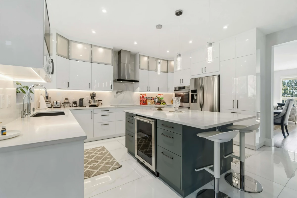 Kitchen Island Photo of 108 Sycamore Drive, Port Moody, BC