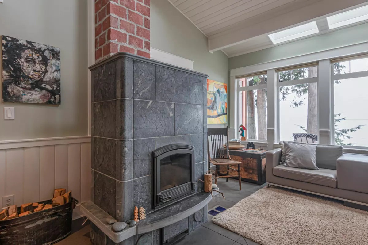 Bedroom 4 Photo of 105 Island Park Drive, Galiano Island, BC