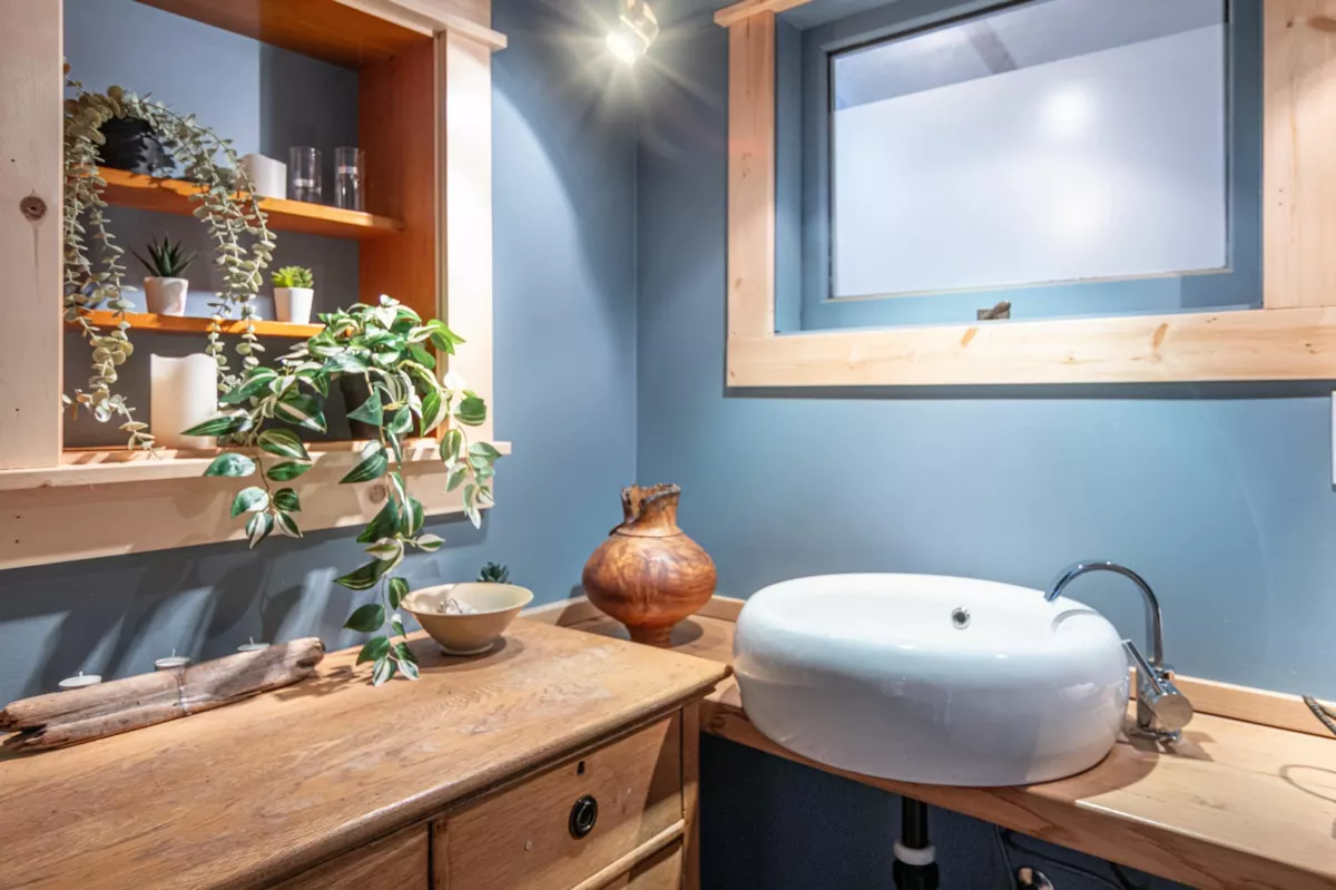 Outdoor Kitchen Photo of 105 Island Park Drive, Galiano Island, BC