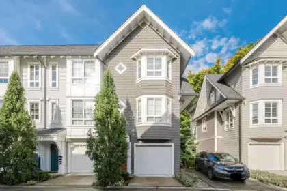 85 8476 207a Street, Langley, BC, Willoughby Heights — 2 bed townhouse for sale