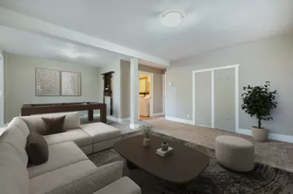 Entry Foyer Photo of 250 Davis Crescent, Langley, BC