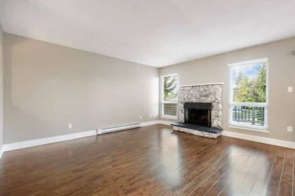 250 Davis Crescent, Langley, BC