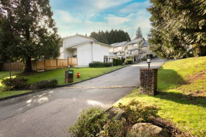 102 1176 Falcon Drive, Coquitlam, BC, Coquitlam — Townhouse for sale