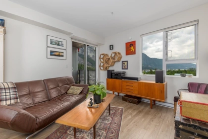 Bedroom 3 Photo of 602 37881 Cleveland Avenue, Squamish, BC