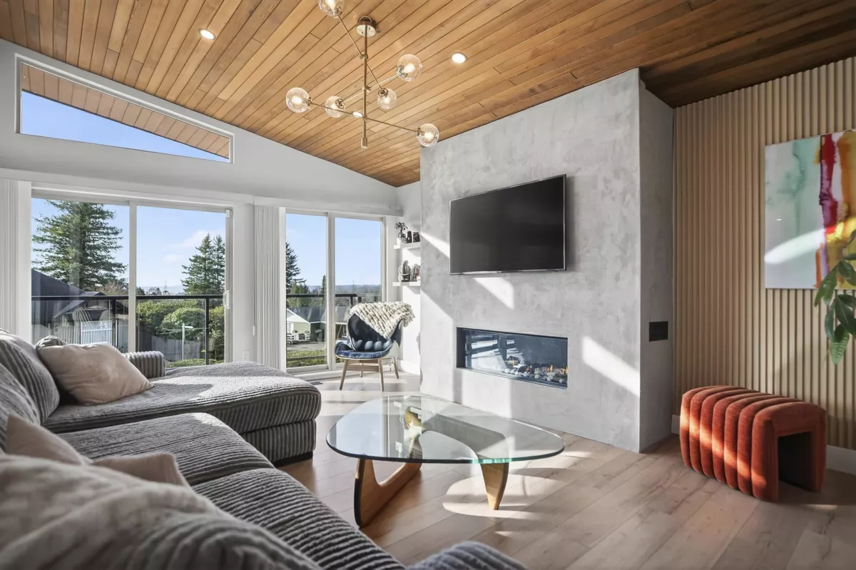 Exterior Rear Photo of 33777 4 Avenue, Mission, BC