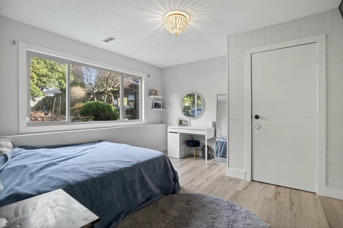 Garden / Landscaping Photo of 33777 4 Avenue, Mission, BC