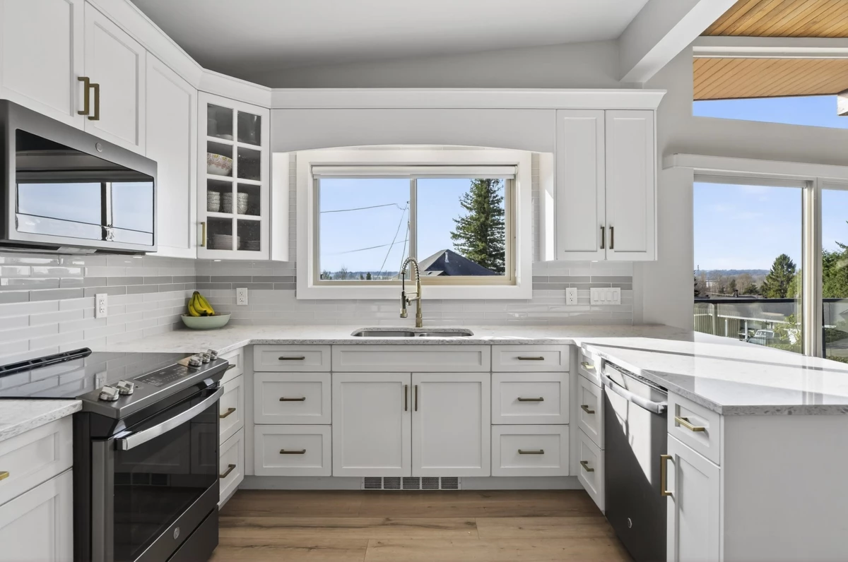 Primary Bathroom Photo of 33777 4 Avenue, Mission, BC