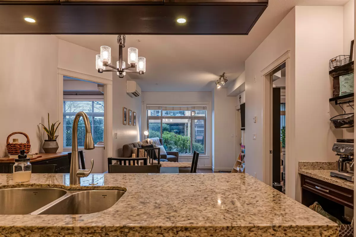 Walk-In Closet Photo of 117 12635 190a Street, Pitt Meadows, BC