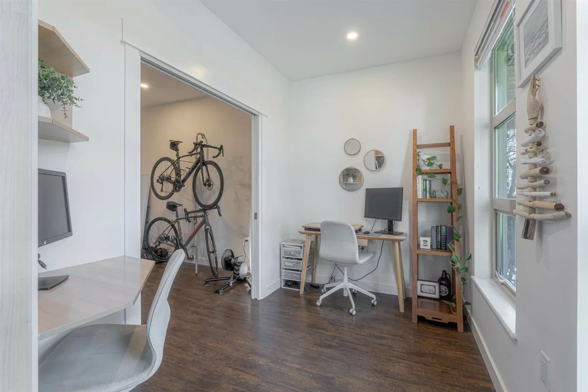 Laundry Room Photo of 110 1468 St. Andrews Avenue, North Vancouver, BC