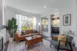 110 1468 St. Andrews Avenue, North Vancouver, BC