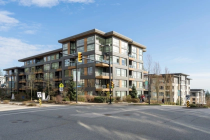 210 9150 University High Street, Burnaby, BC, Simon Fraser Univer. — 1 bed apartment/condo for sale
