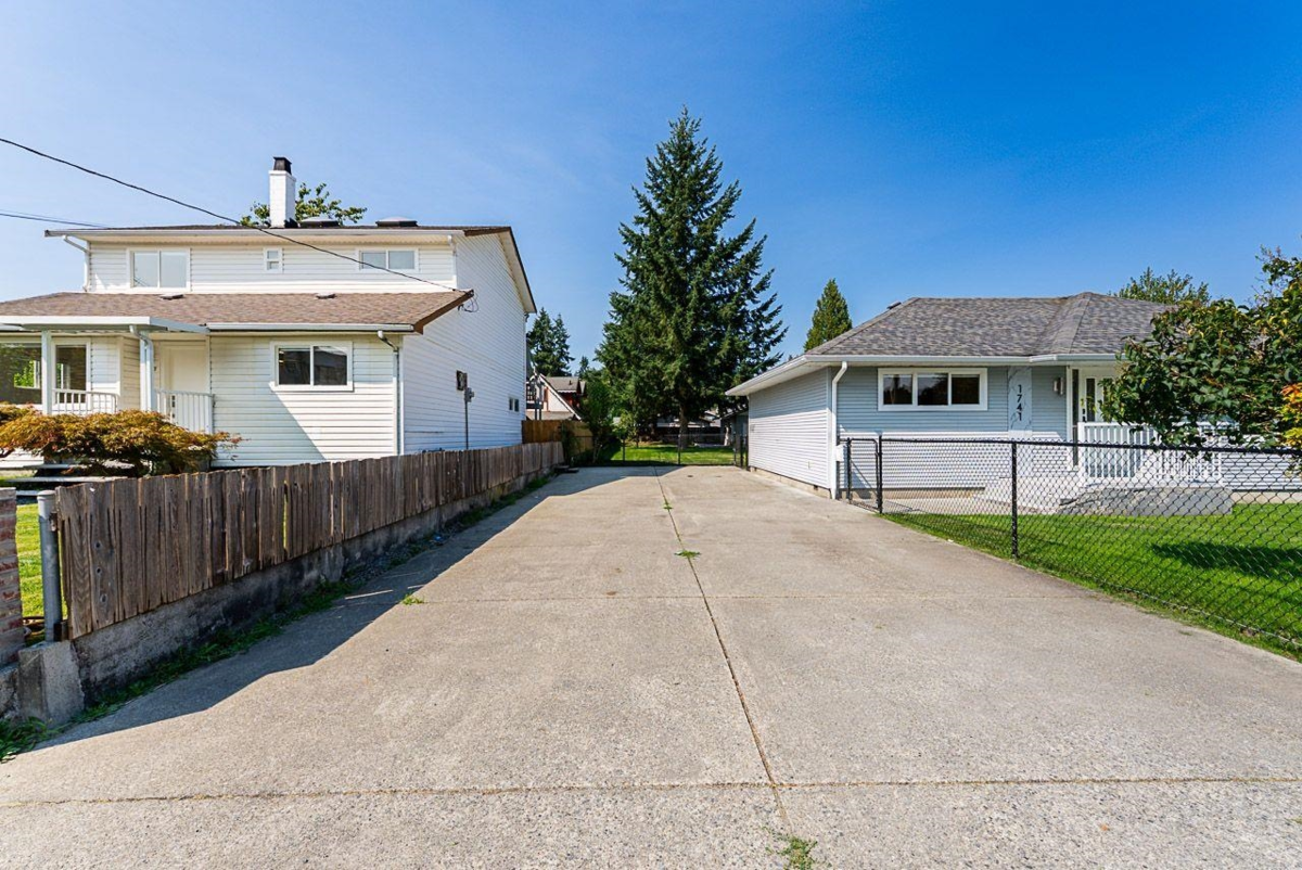 Family Room Photo of 1741 Salisbury Avenue, Port Coquitlam, BC