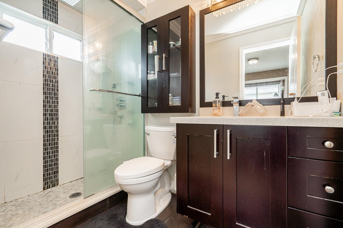 Backyard Photo of 14532 84 Avenue, Surrey, BC