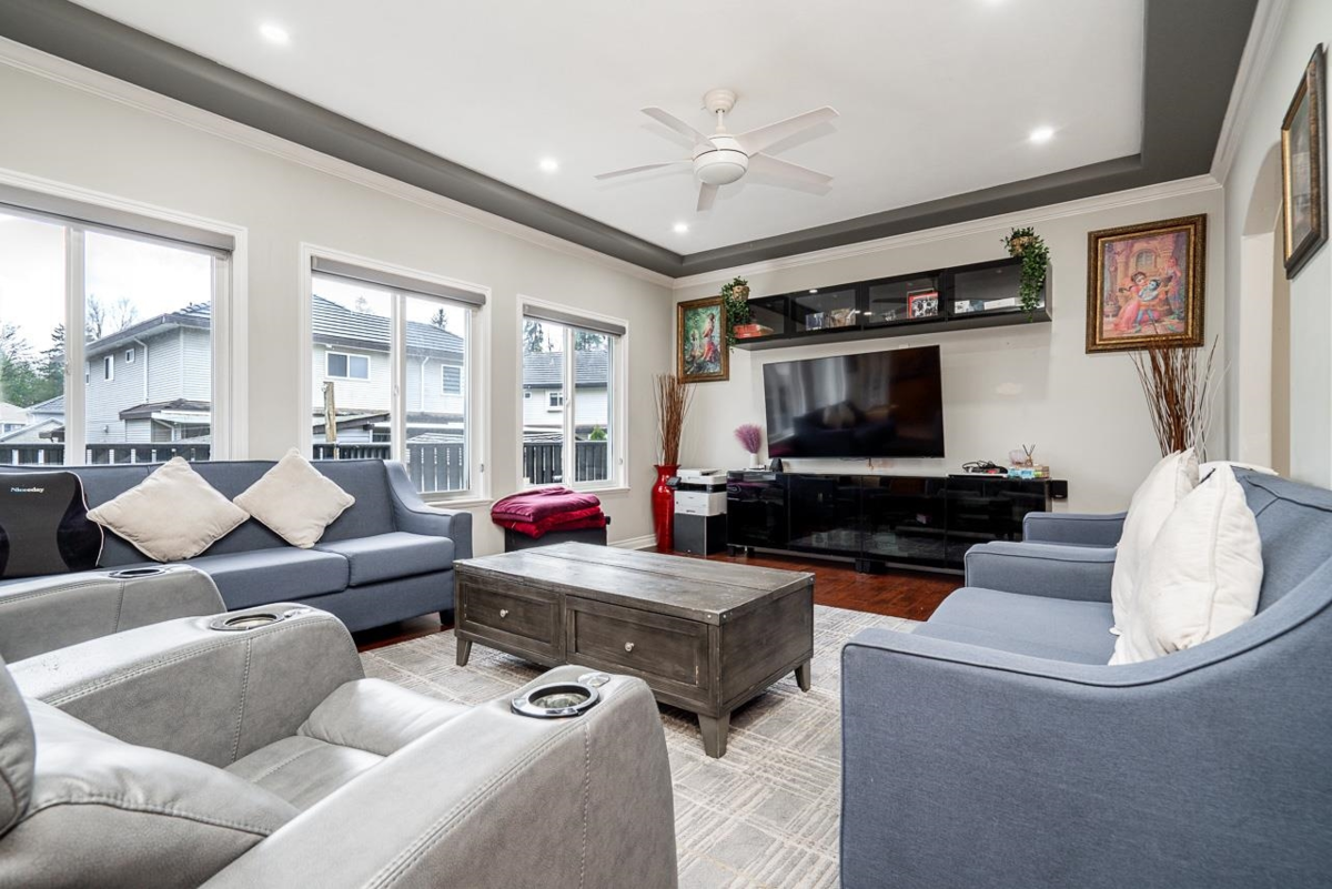 Breakfast Nook Photo of 14532 84 Avenue, Surrey, BC