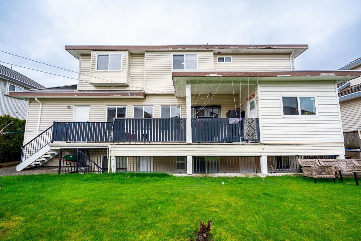 Fitness Center Photo Near 14532 84 Avenue, Surrey, BC