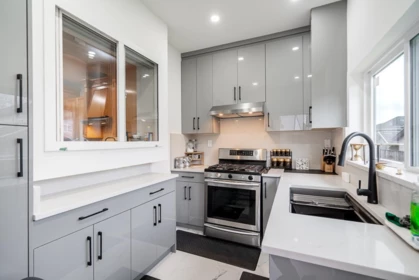 Powder Room Photo of 14532 84 Avenue, Surrey, BC