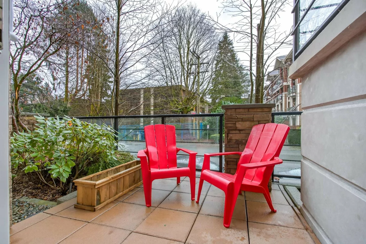 Hallway Photo of 103 2465 Wilson Avenue, Port Coquitlam, BC