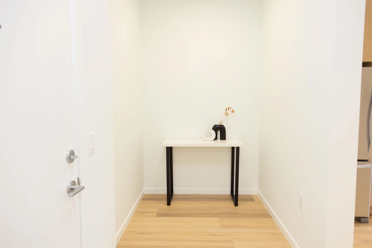 Breakfast Nook Photo of 406 37994 Second Avenue, Squamish, BC