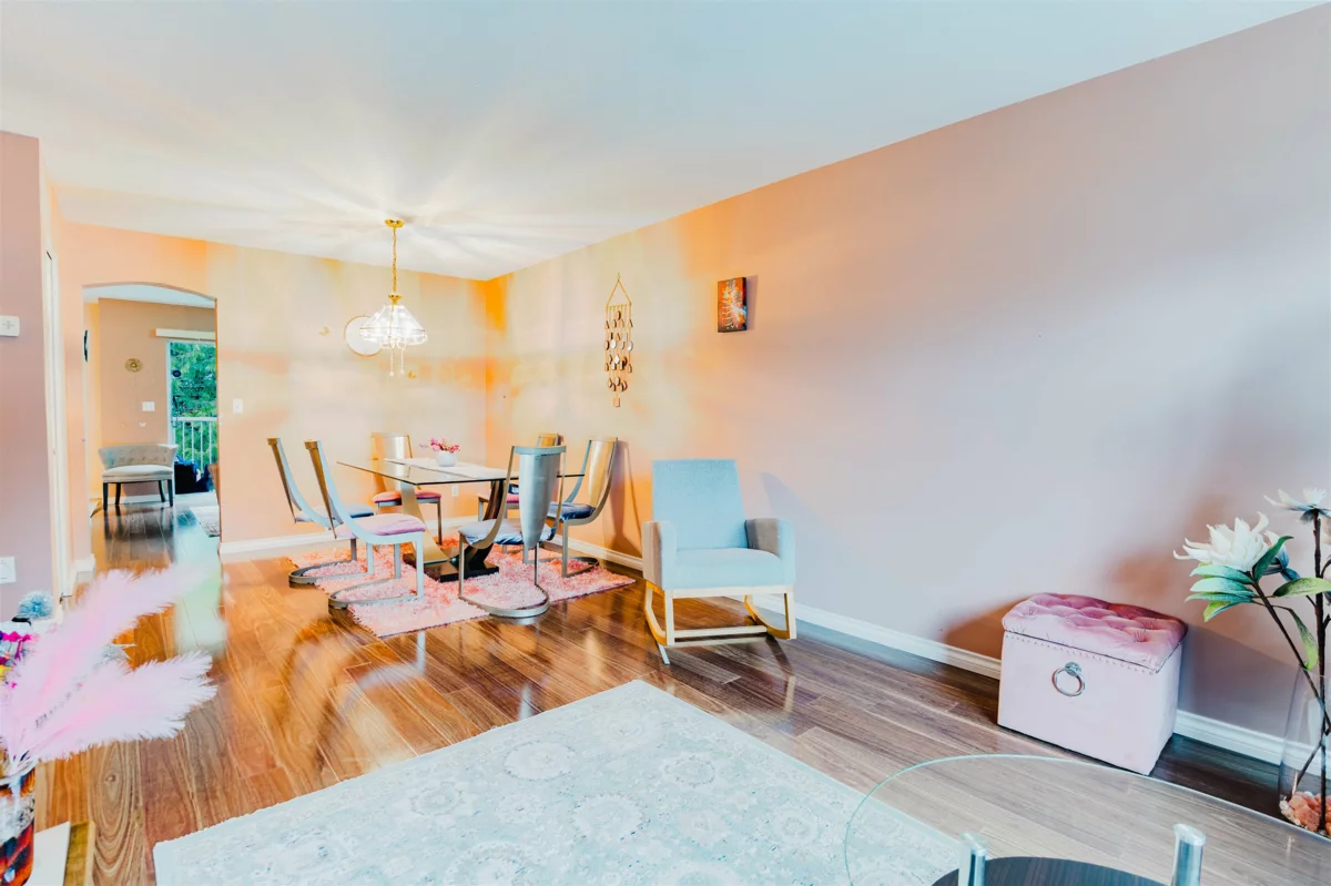 Family Room Photo of 9 7140 132 Street, Surrey, BC