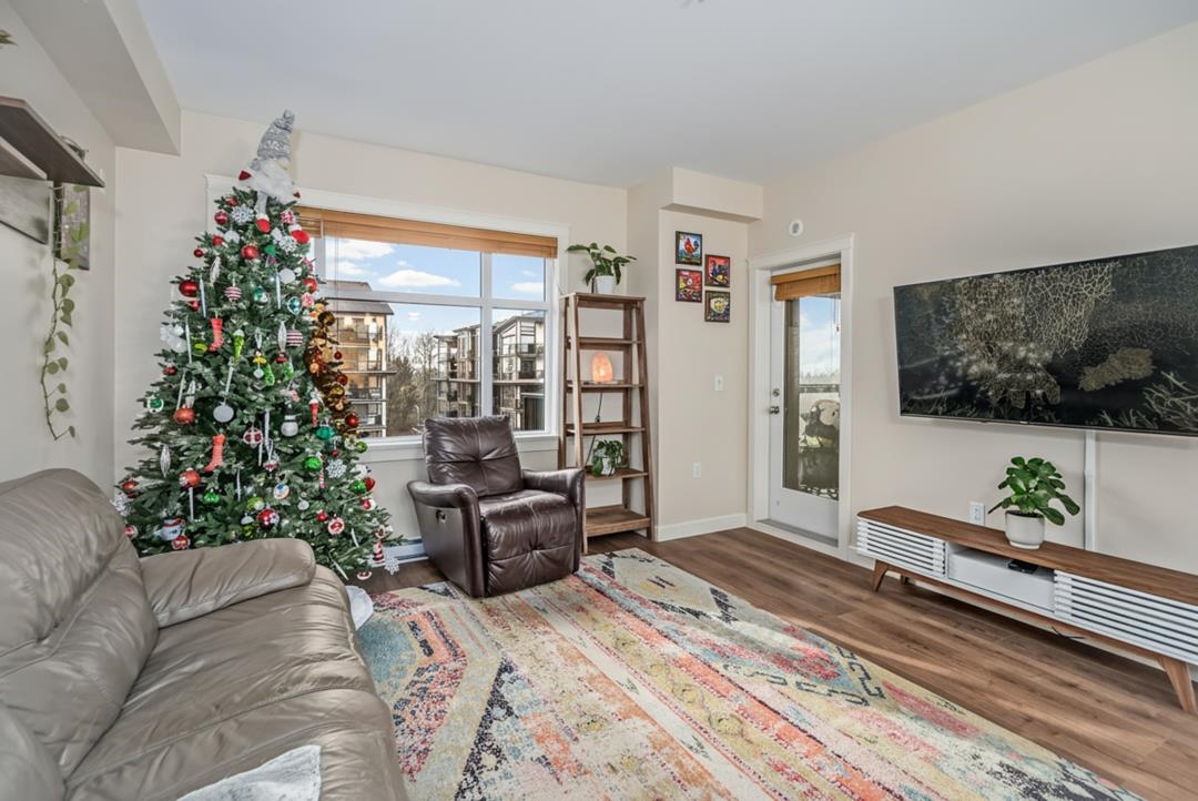 Hot Tub / Spa Photo of 309 8561 203a Street, Langley, BC