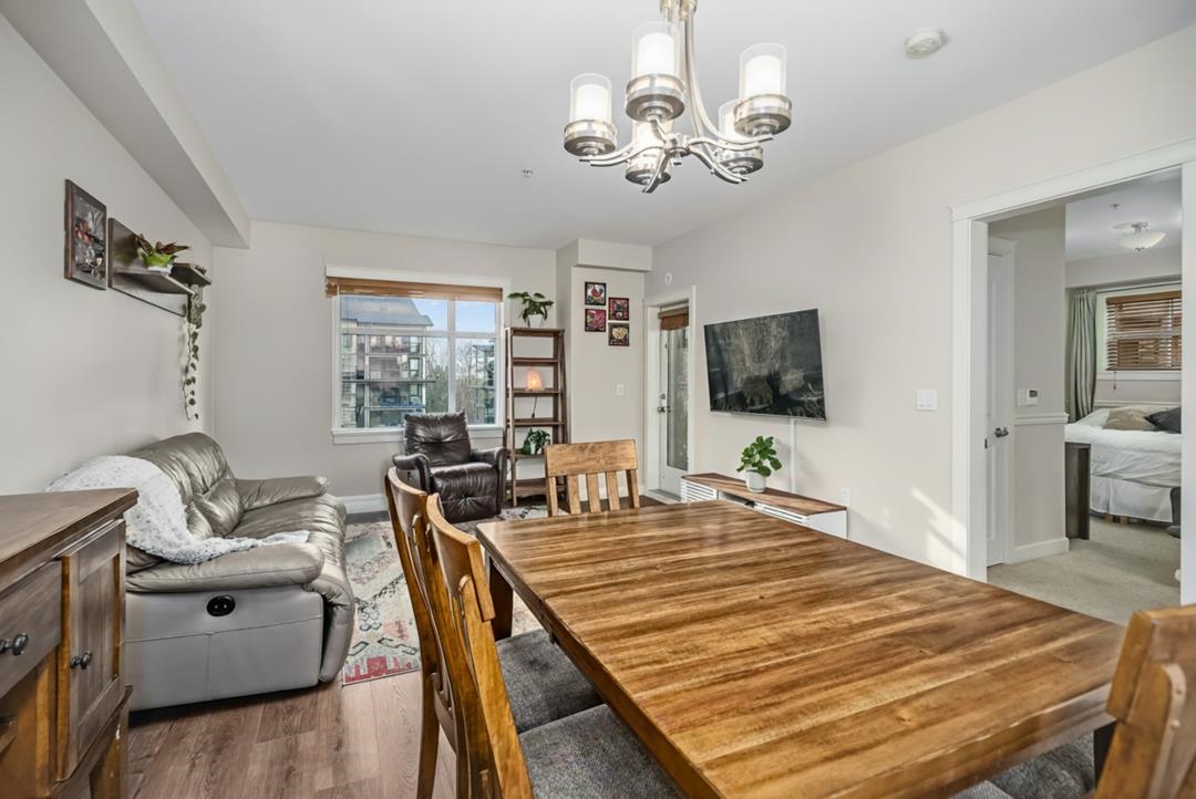 Powder Room Photo of 309 8561 203a Street, Langley, BC