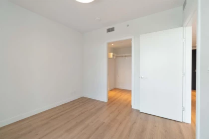 Hallway Photo of 2304 1500 Fern Street, North Vancouver, BC