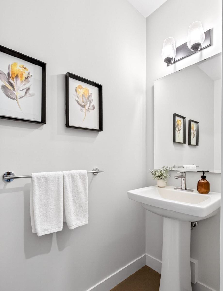 Basement Recreation Room Photo of 11327 230 Street, Maple Ridge, BC