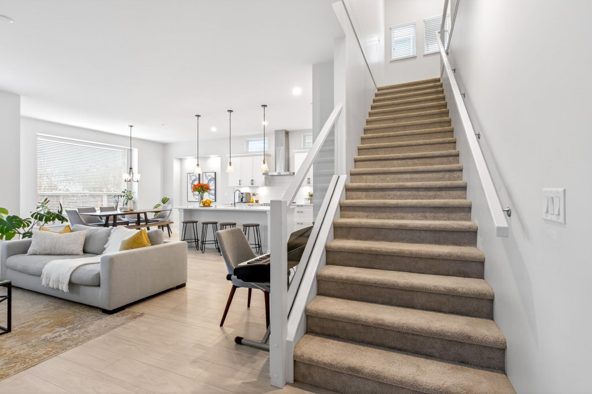 Laundry Room Photo of 11327 230 Street, Maple Ridge, BC