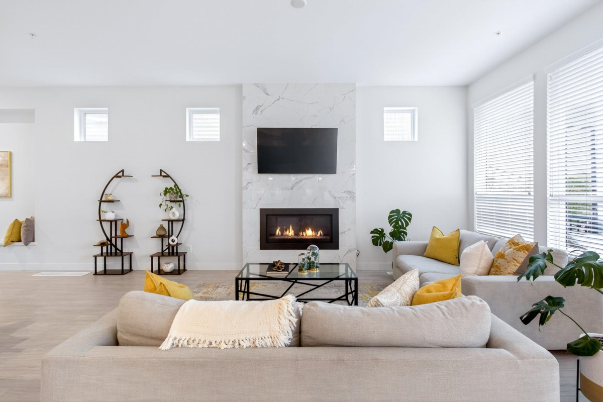 Primary Bedroom Photo of 11327 230 Street, Maple Ridge, BC